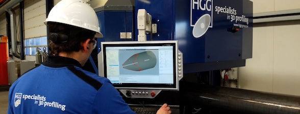 Specially designed for the RoboRail, our innovative interface ensures easy operation and a minimal learning curve. Empower your operators with intuitive controls and maximize efficiency from day one.